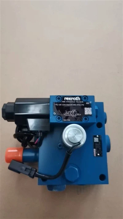 HD 325-7 HD 785-7 قطع غيار الشاحنات القلابة صمام EPC للخزان الهيدروليكي 56B -43-12402